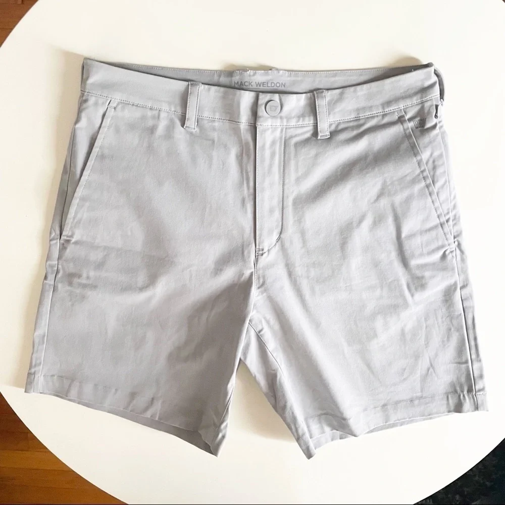 Mack Weldon Tech Chino Short Silver Gray Men’s Size 30 NWOT